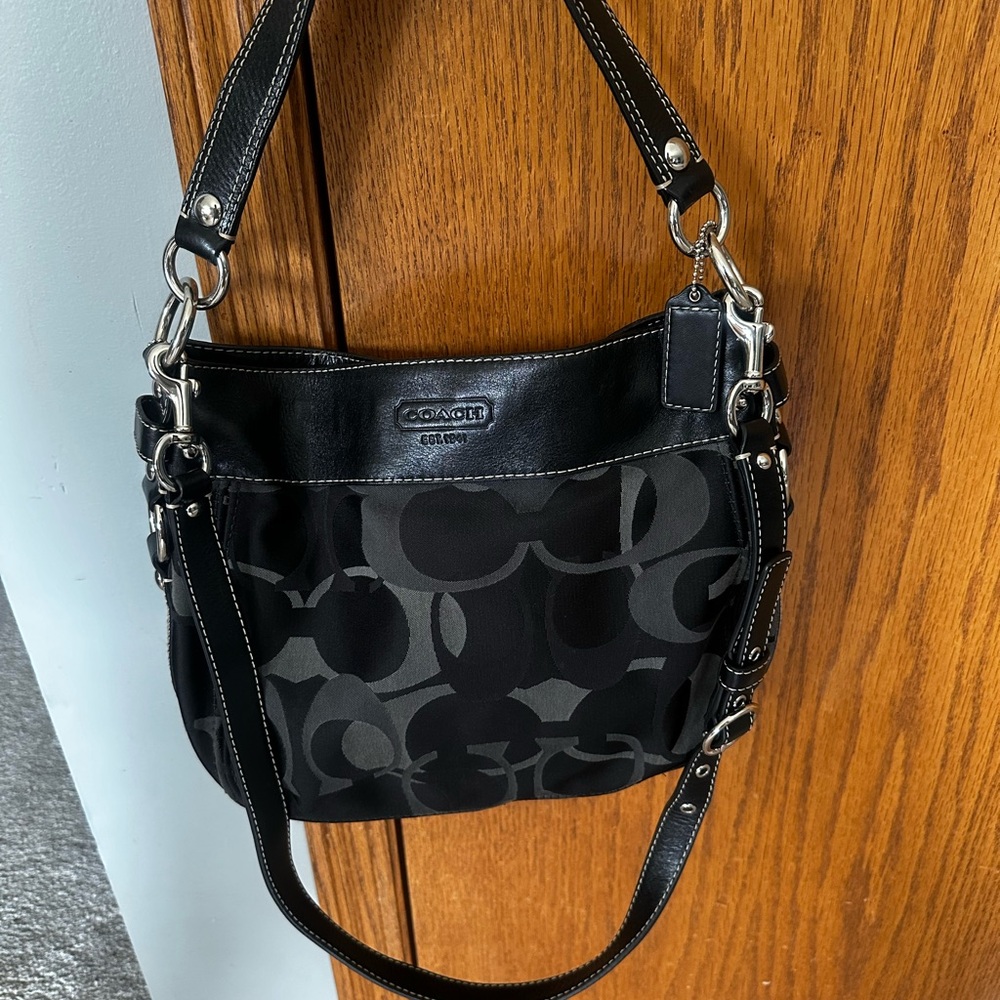 Black coach signature C purse